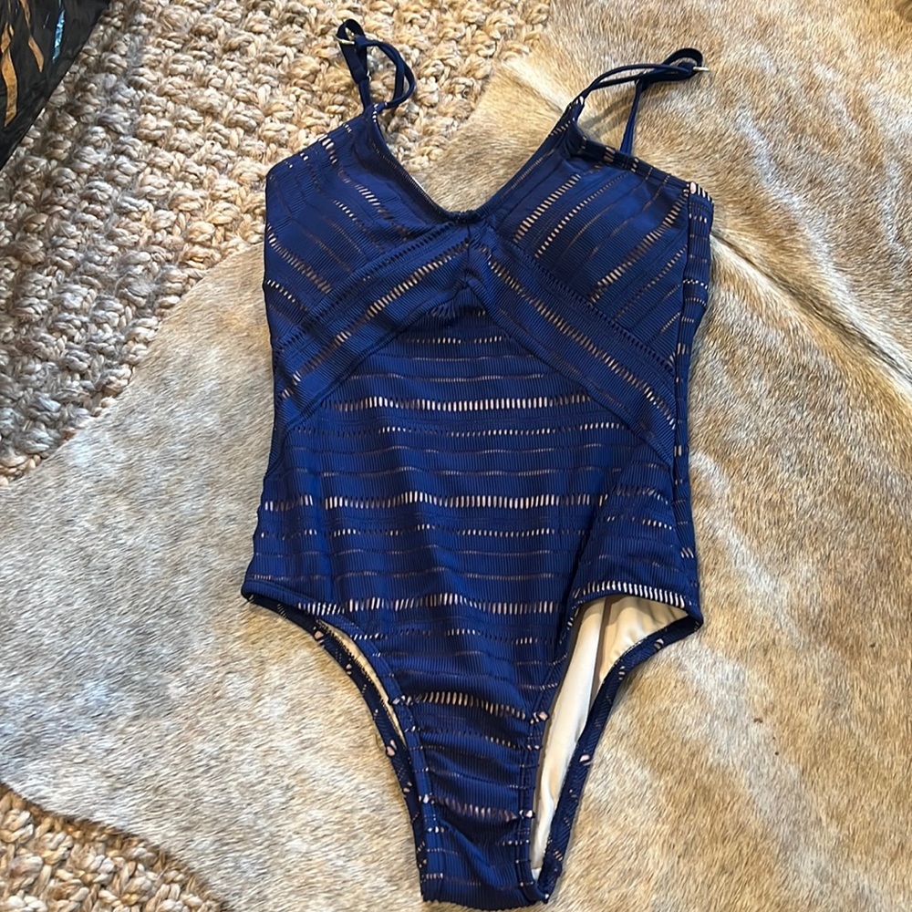 One piece bathing suit